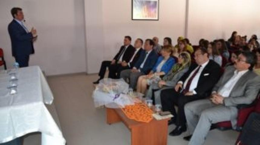 Davut Doğan Gen&ccedil;lerle Bir Araya Geldi