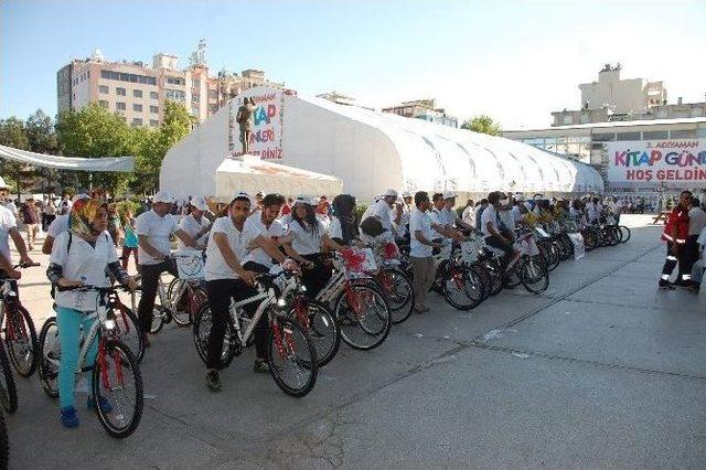 Gençlerin Katıldığı Bisiklet Turu Heyecanla Başladı