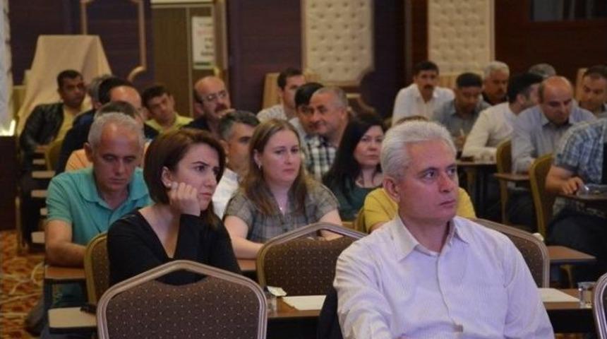 Kadastro Teknik Eğitim Semineri Ak&ccedil;akoca&rsquo;da Yapıldı