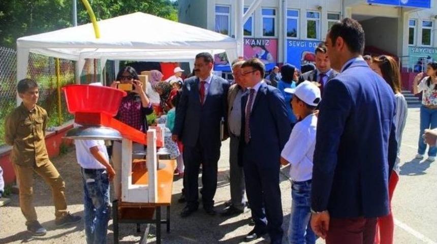 Yığılca&rsquo;da Bilim Fuarı D&uuml;zenledi