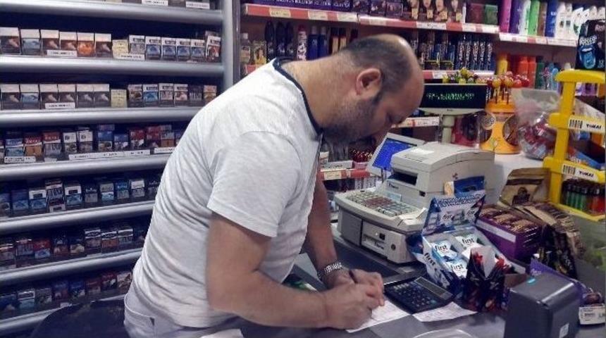 Kuru Sıkı Tabanca İle Marketi Soydu