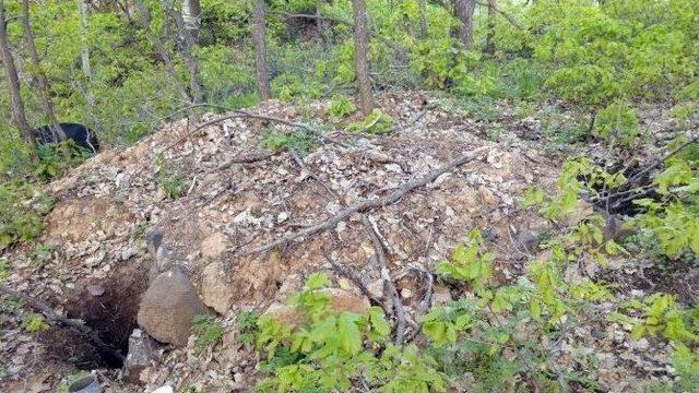 Bingöl’de Terör Örgütüne Ait Depoda Çok Sayıda Malzeme Ele Geçirildi