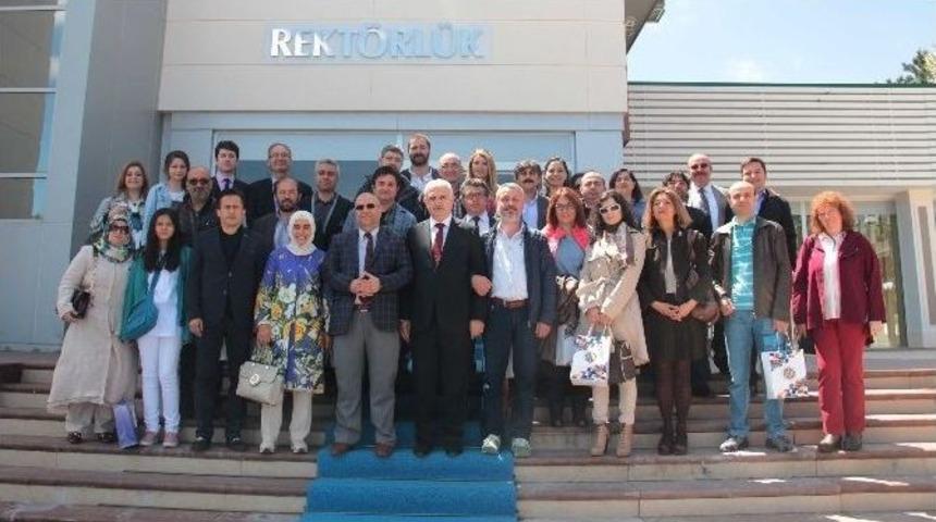 1987 D&ouml;nem Tıp Fak&uuml;ltesi &Ouml;ğrencileri Kamp&uuml;ste Buluştu