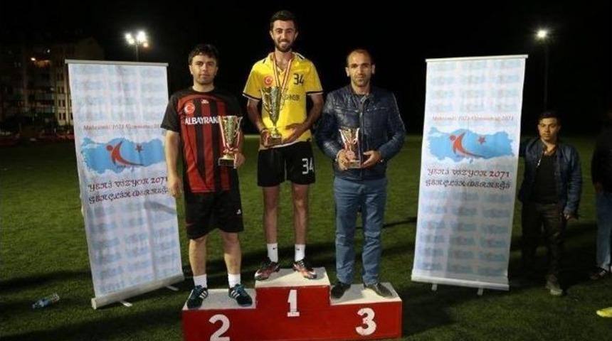 Gen&ccedil;lik Futbol Turnuvası&rsquo;nın Şampiyonu Başaklı K&ouml;y&uuml; Oldu