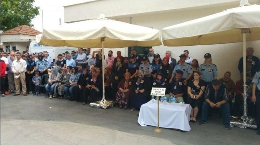 Şehit Polisin Kızı "bu Bir R&uuml;ya" Diyerek G&ouml;zyaşlarına Boğuldu