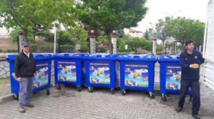 Ayazma&rsquo;ya 30 Geri D&ouml;n&uuml;ş&uuml;m Konteyneri