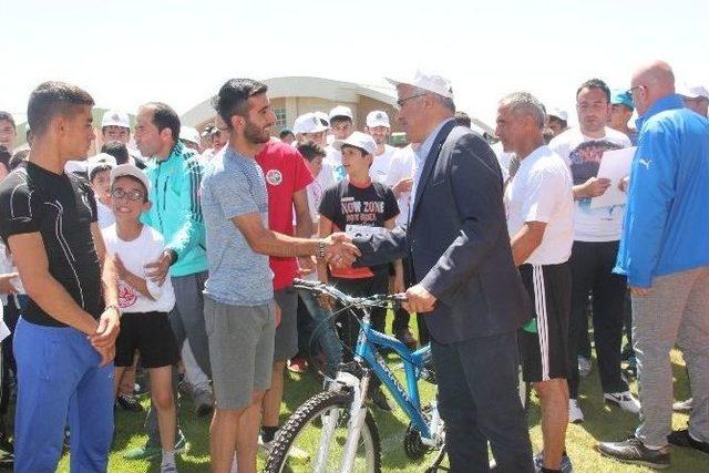 Bing&ouml;l&rsquo;de Halk Koşusu D&uuml;zenlendi 1