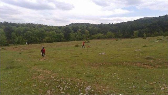 Kaybolan Genci Arama &Ccedil;alışmaları Devam Ediyor 1