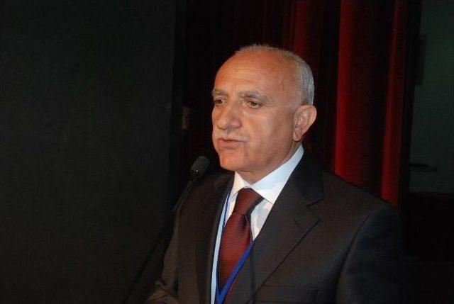 Tarihin Seyri İ&ccedil;inde &ldquo;vakıf Medeniyeti&rdquo; Sempozyumu 1