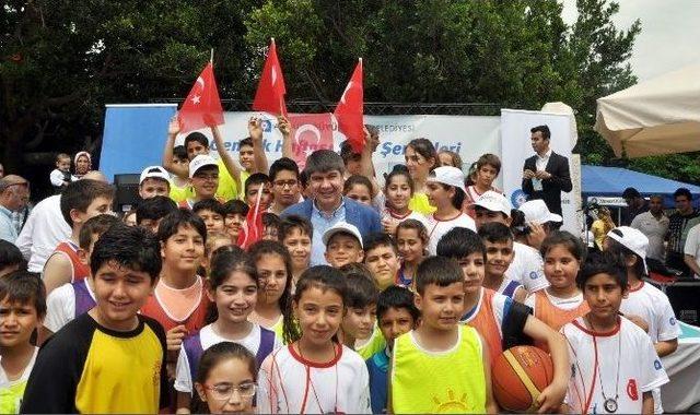 Büyükşehir Belediyesi Gençlik Haftası Spor Şenlikleri Başladı