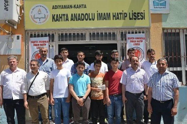 40 Hadis Yarışmasının Ödülleri Sahiplerin Buldu