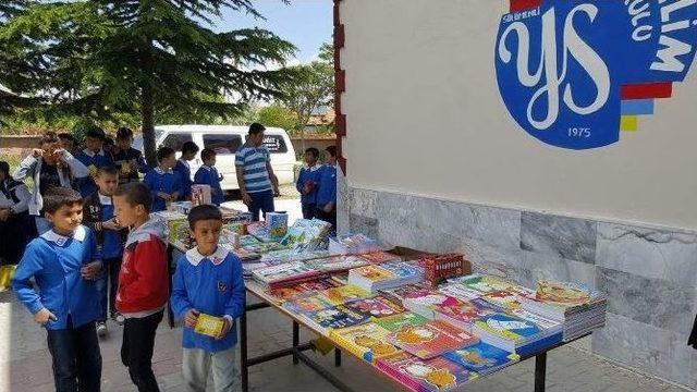 Sülümenli Yavuz Selim İlk Okulu “halk Kütüphanesi” Açtı