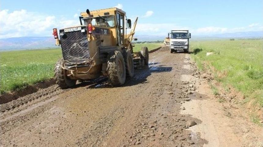 Muş&rsquo;ta Stabilize Yol &Ccedil;alışmaları
