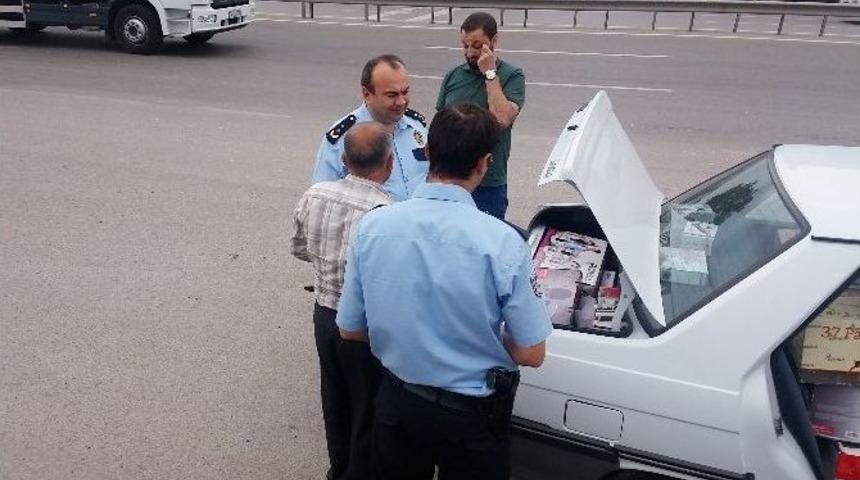 Bomba Y&uuml;kl&uuml; Otomobil İhbarı, Polisi Harekete Ge&ccedil;irdi