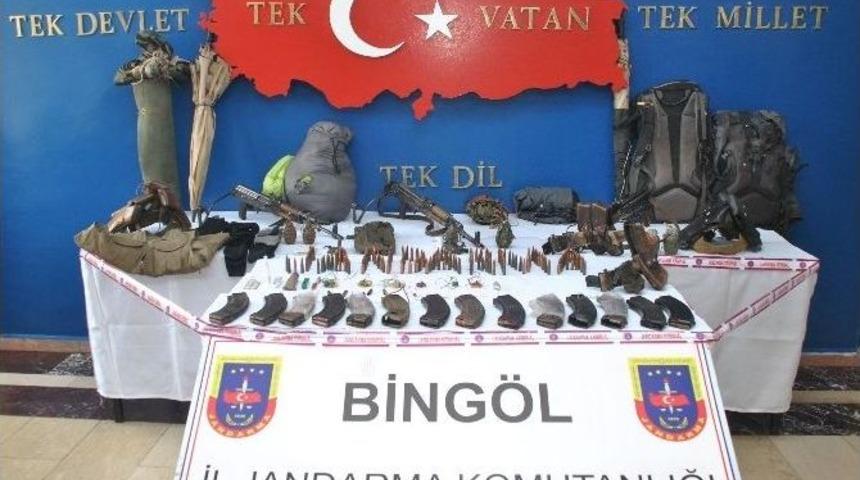 Bing&ouml;l&rsquo;de 3 Ter&ouml;rist &Ouml;ld&uuml;r&uuml;ld&uuml;