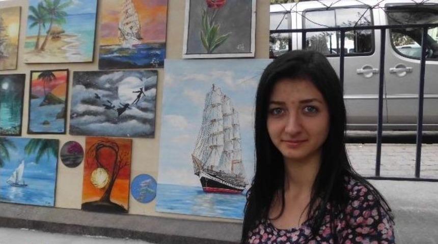 Lapseki&rsquo;de Resim Ve El Sanatları Sergisi