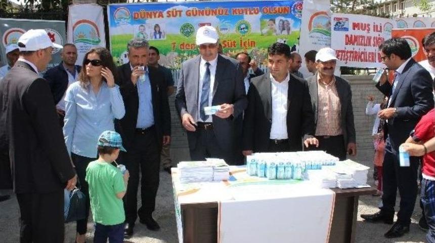 Muş’ta ‘dünya Süt Günü’ Kutlandı
