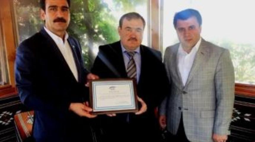 Bartın Sgk&rsquo;dan G&ouml;mlek Fabrikasına Ziyaret