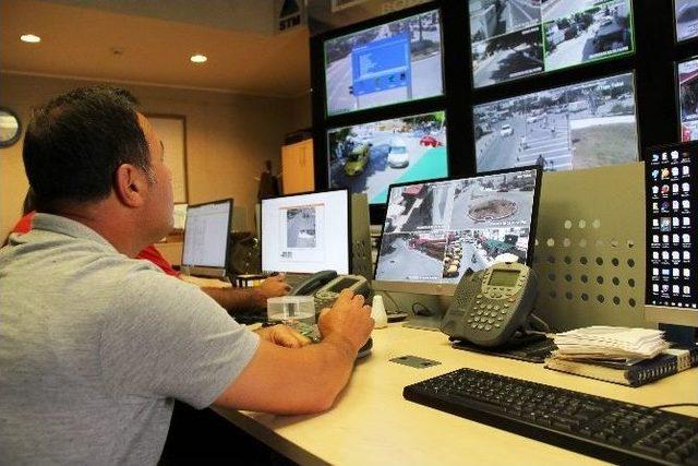 Modern Mobeseler Bodrum&rsquo;un G&ouml;z&uuml; Oldu 1