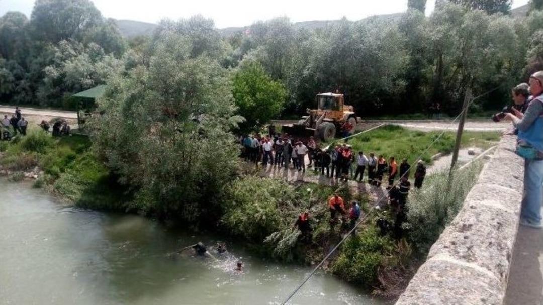 Otomobil Tarihi K&ouml;pr&uuml;den Kızılırmak&rsquo;a U&ccedil;tu