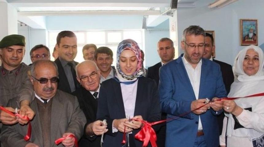 Sarıcakaya&rsquo;da El Sanatları Ve Giyim Teknolojileri Sergisi