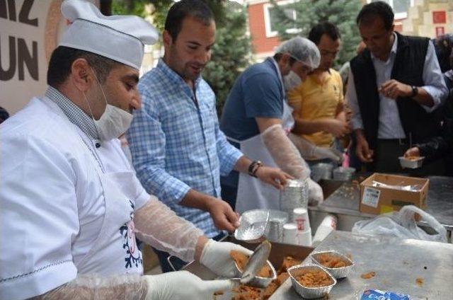 Bilecik&rsquo;te Osmanlı Mimarisi &Ccedil;eşmeden Su Yerine Şerbet Aktı 3