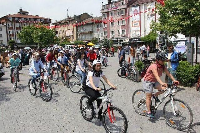 Bartın’da Bisiklet Dağıtım Töreni Yapıldı