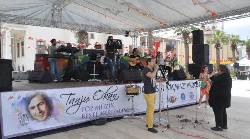 Urla&rsquo;da Tanju Okan R&uuml;zgarı Esmeye Devam Ediyor