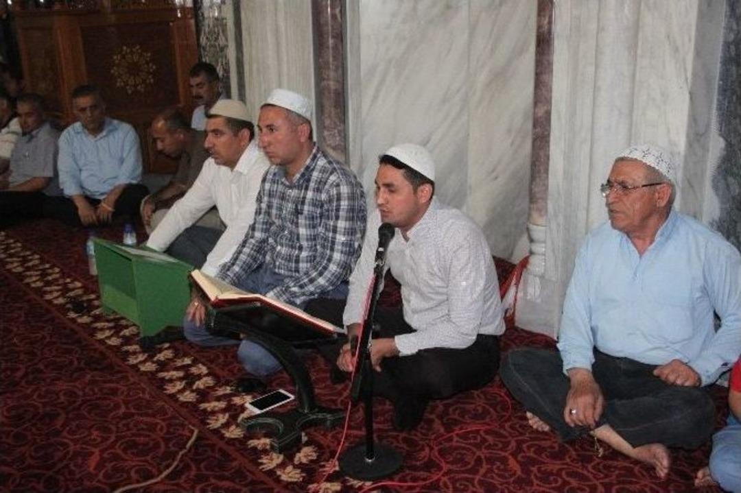 Berat Kandili Cizre&rsquo;de Dualarla İhya Edildi