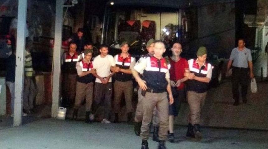 Cezaevinde 6 Mahkum Yemekten Zehirlendi