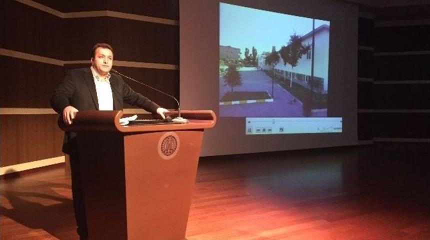 Horasan Meslek Y&uuml;ksek Okulu&rsquo;nda Mezuniyet Coşkusu