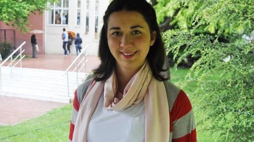 Anne Karnında İlk Sınav Heyecanını Yaşadı