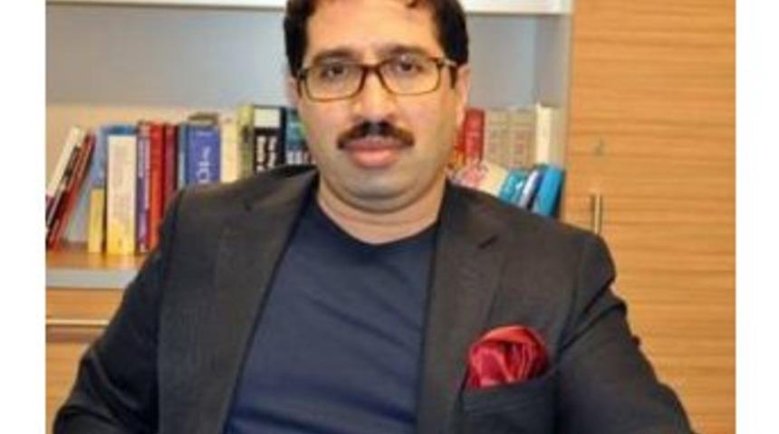 Meme Kanserinin En B&uuml;y&uuml;k D&uuml;şmanı Emzirmek