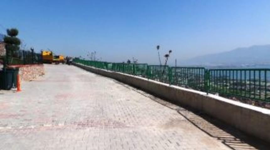 İzmit Fen İşleri Şehrin D&ouml;rt Bir Yanında