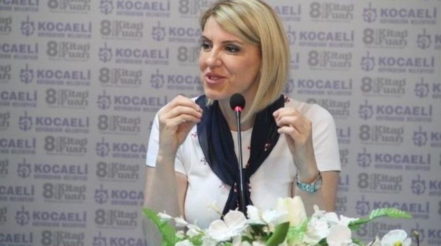 8. Kocaeli Kitap Fuarı&rsquo;nda Yazarlar Okuyucuları İle Buluşuyor