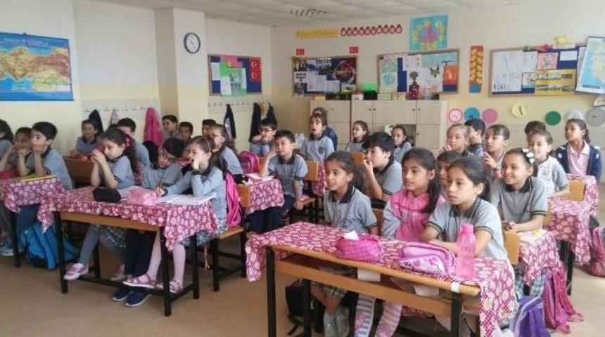 Akhisarlı &Ouml;ğrencilerle &Ccedil;evre Eğitimi