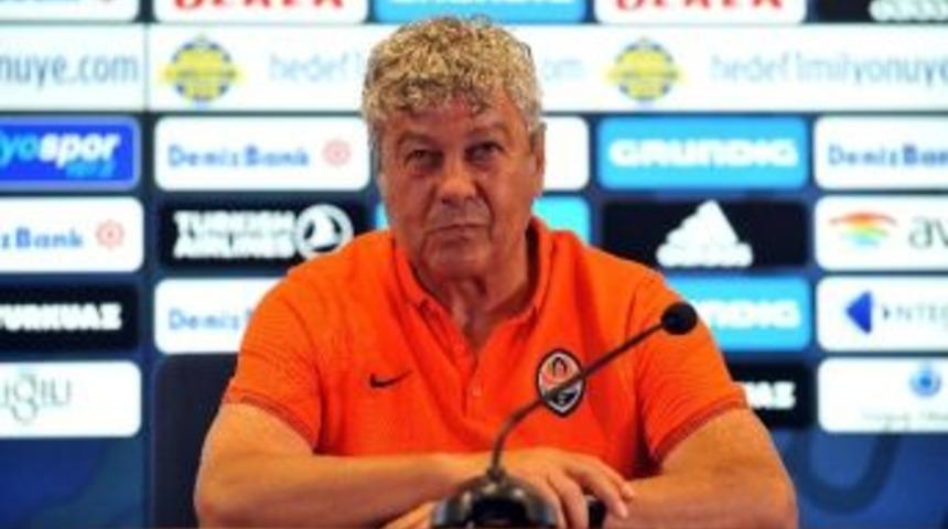 Galatasaray&rsquo;da Lucescu Sesleri