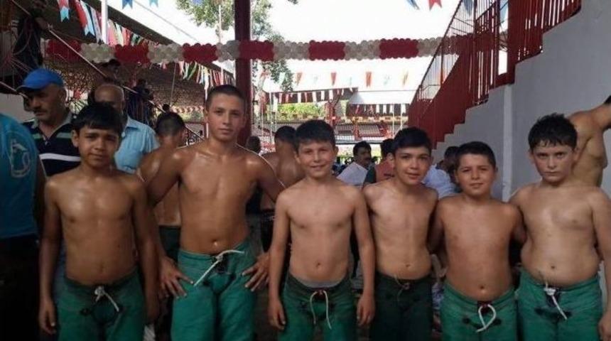 Kargılı G&uuml;reş&ccedil;i T&uuml;rkiye İkincisi Oldu