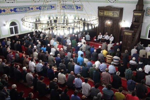 Atakum, Yeni Cami&rsquo;de Buluştu 1