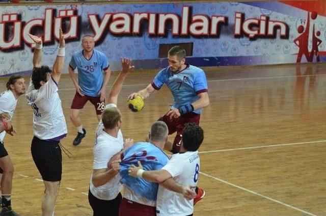 Hentbol Erkekler Süper Play-off Maçı