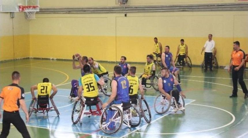 Engelsiz Ceylanlar&rsquo;da Buruk Sevin&ccedil;