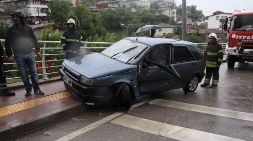 Kocaeli&rsquo;de D&uuml;ğ&uuml;n Konvoyunda Kaza: 2 Yaralı