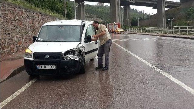 Kocaeli’de Düğün Konvoyunda Kaza: 2 Yaralı