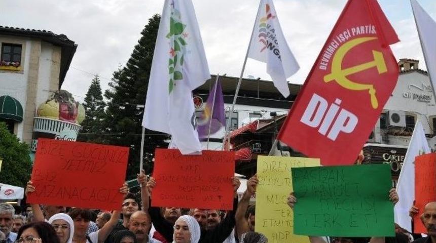 Antalya&rsquo;da Hdp&rsquo;den &rsquo;dokunulmazlık&rsquo; Eylemi