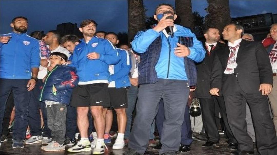 Şampiyonluk Kupası Bandırma&rsquo;ya Geldi