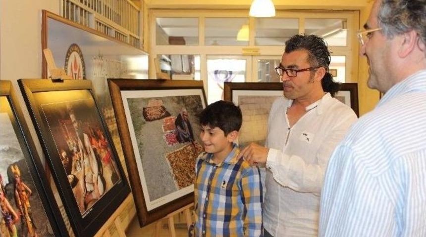 Adana Anadolu Lisesi&rsquo;nde Fotoğraf Sergisi