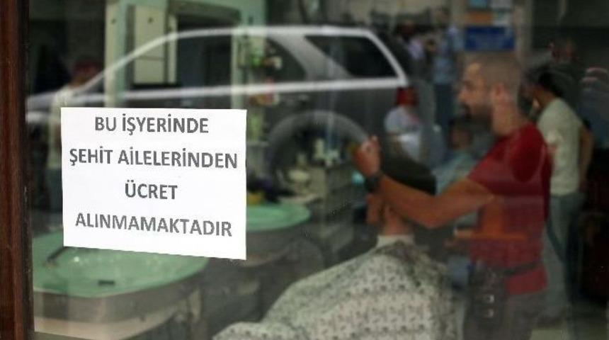 Bu Berberde Şehit Ailelerinden Para Alınmıyor