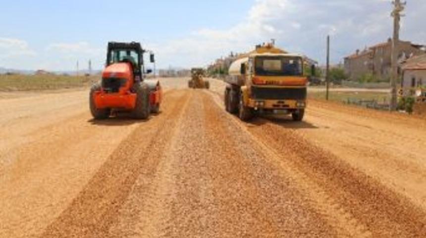 Karaman Belediyesinin Yol Yapım &Ccedil;alışmaları