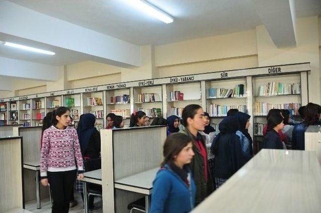 K&uuml;t&uuml;phanesiyle &Ouml;zel Okullara Taş &Ccedil;ıkarıyor 2