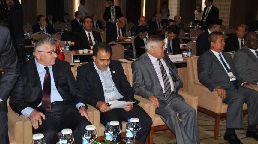 D-8 &Uuml;lkeleri Sivil Havacılık &Ccedil;alışma Grubu Toplantısı Avanos&rsquo;ta D&uuml;zenlendi